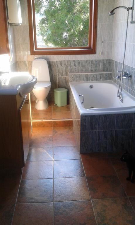 Miltos Apartment ارغاكه الغرفة الصورة